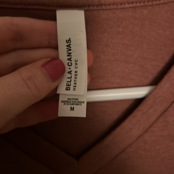 Disney Best Birthday Ever Heathered Mauve V Neck Vacation Tee Medium M T-Shirt - Picture 5 of 6